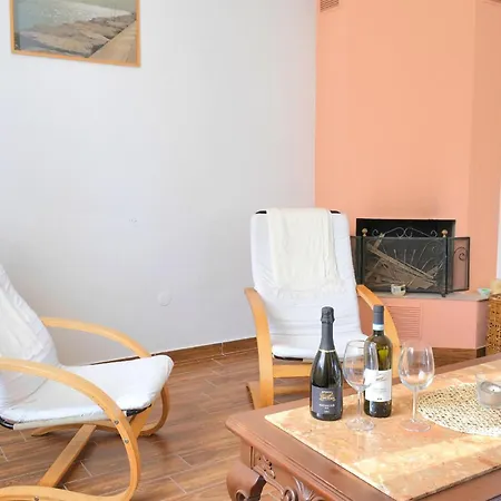 Casa Marina Nyaraló *